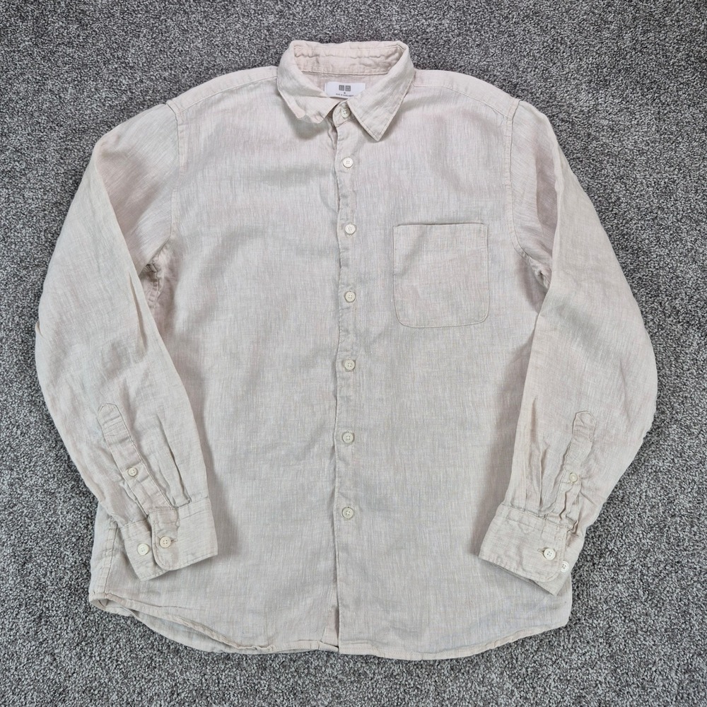 Uniqlo Men's Casual Button-Down Shirt in Light Beige